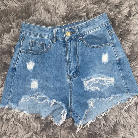 Shein ripped jean shorts - Picture 1 of 2